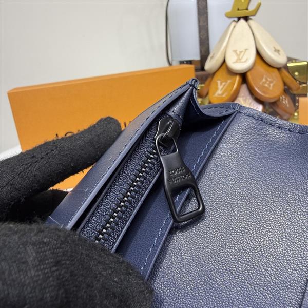 2026122105437193 690